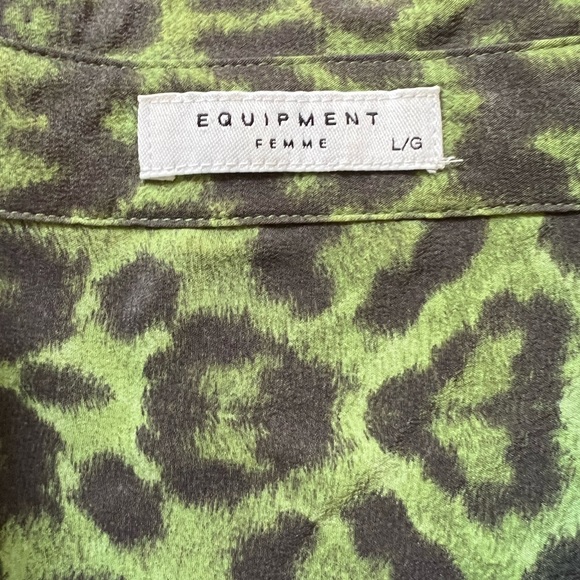 Equipment Dress - Picture 2 of 3